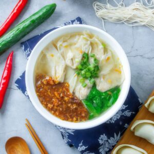 鮮肉餛飩湯麵